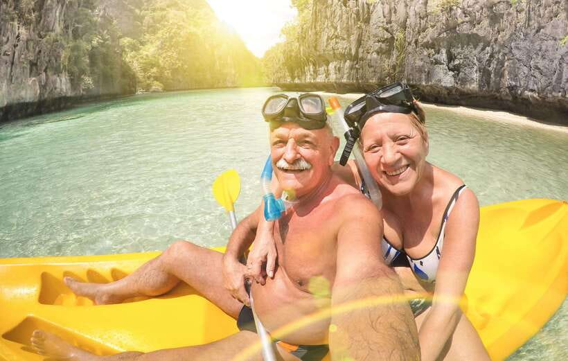 El Nido: Private/Exclusive Island Hopping Tour A BEST PRICE! - 7 Commandos Beach brings an easy first stop