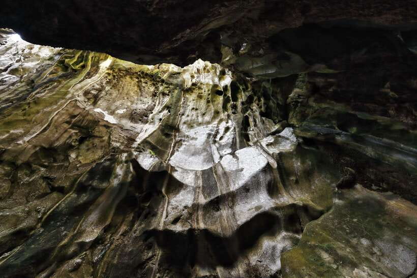 El Nido: Private/Exclusive Island Hopping Tour B BEST PRICE! - Cathedral Cave brings the dramatic rock scenery