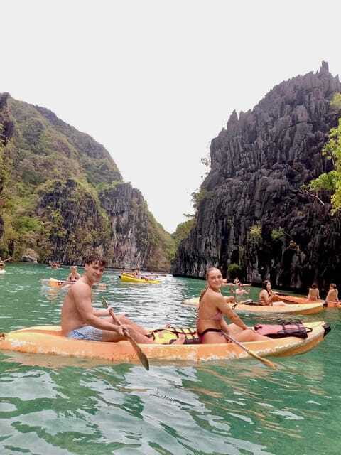 El Nido Private Tour: Adventure with Highlights from A & C - Lunch is generous, but plan your food needs