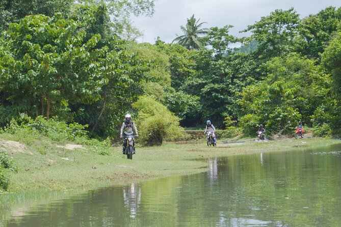 El Nido Scenic Highlight Tour Beginner Friendly - Sibaltan Beach and the reward of an open road