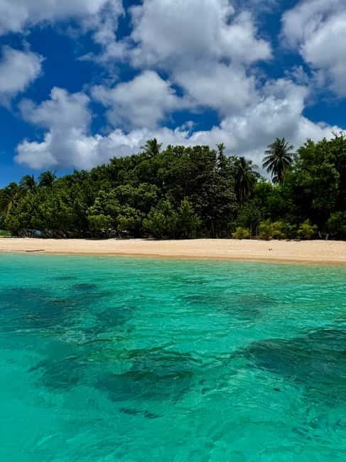 El Nido, Sibaltan: Private Snorkeling & Secret Islands Tour - The first boat ride to Maosanon