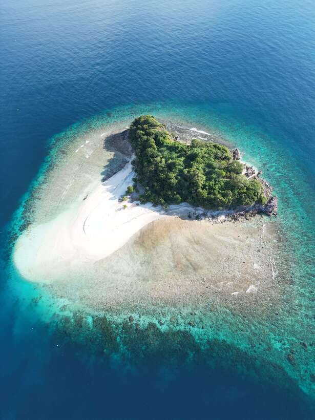 El Nido to Coron: 3-Day 2-Night Island-Hopping Expedition - What sleeping in the huts is really like