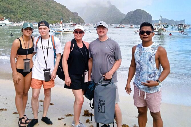 El Nido Tour D Full Day w/ Beach Lunch - Key points at a glance