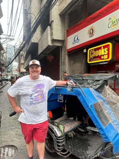 Explore Manila Slums and Hidden Market