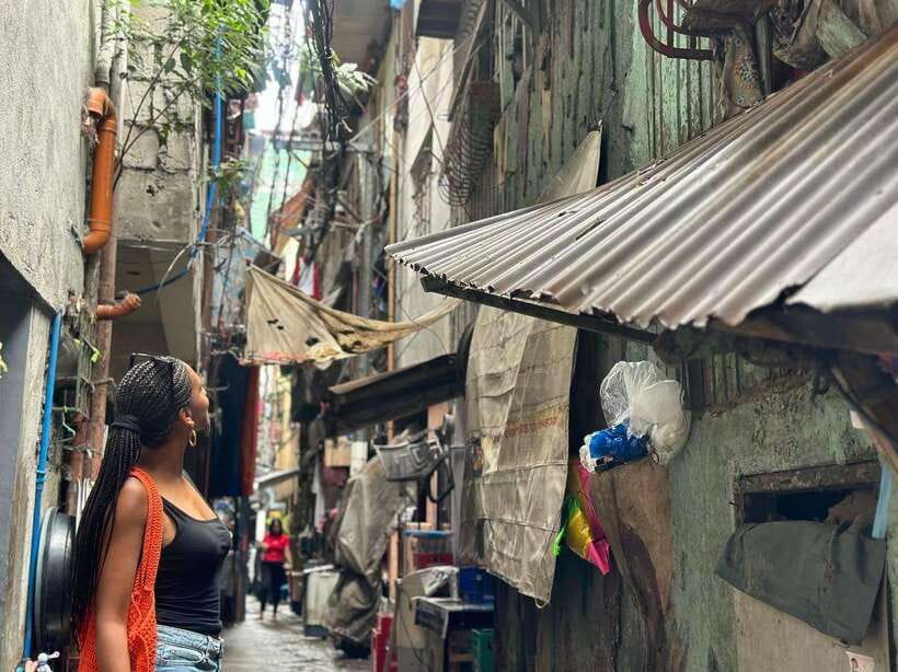 Explore Manila Slums and Hidden Market - The wet market and everyday food culture