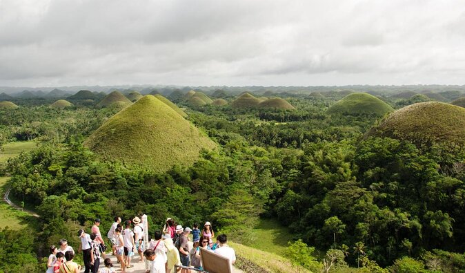 Famous Bohol Chocolate Hills Loboc River Cruise Tarsier Tour - Key points at a glance