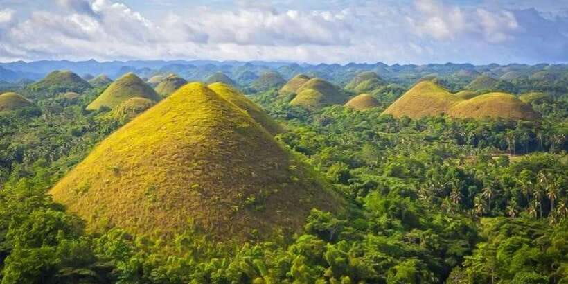 From Cebu: Full-Day Bohol Excursion - Chocolate Hills and the island’s signature view