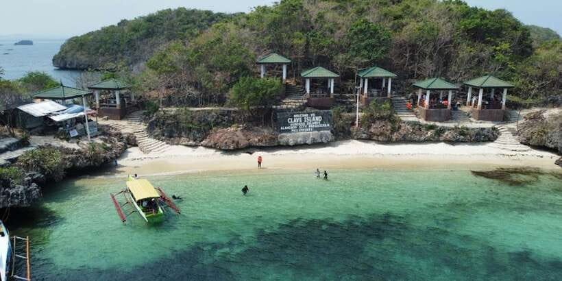 From Manila: Pangasinan Hundred Islands Guided Tour - Cave cliff jumping and other paid activities