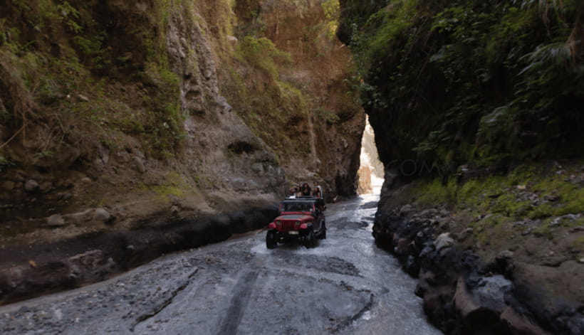 From Manila: Puning Hot Spring Day Trip - The ride from Manila to Mount Pinatubo