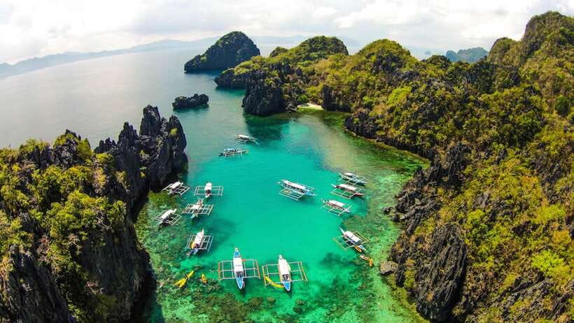 From Puerto Princesa: Day Trip to El Nido and Island Hopping - The pre-dawn van ride from Puerto Princesa