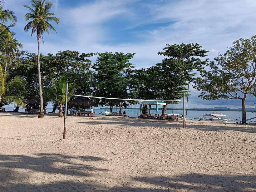 From Puerto Princesa: Honda Bay Island Hopping Full-Day Tour - Luli Island and Its Designated Jumping Area