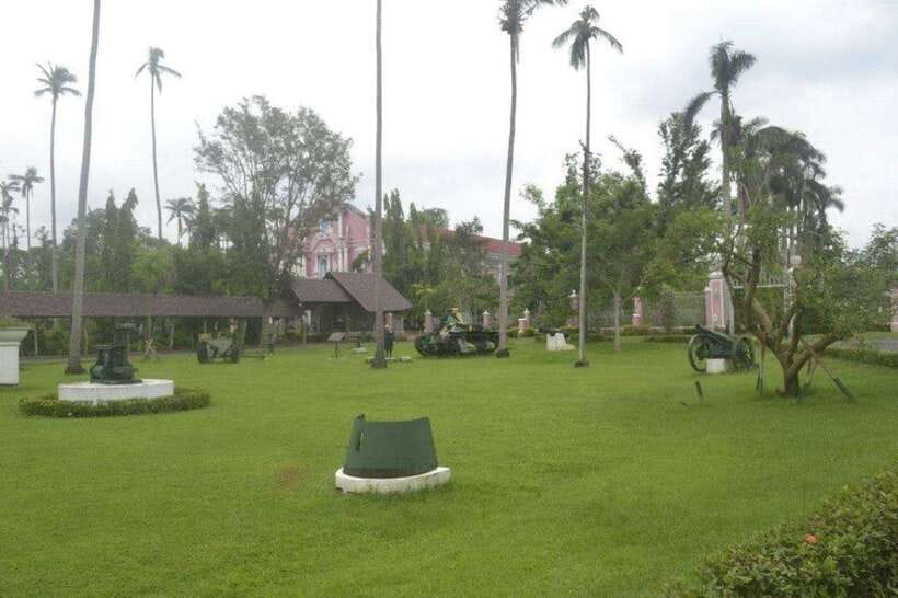 Full Day Tour Villa Escudero Plantation - Riding a carabao cart through the coconut plantation