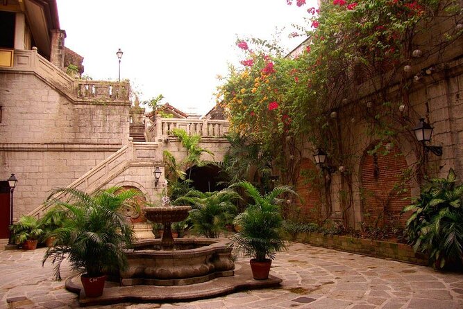 Half-Day Manila City Tour - Rizal Park connects the city to Jose Rizal