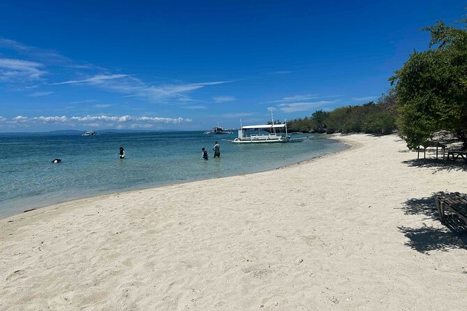 Half day tour with Snorkel at Sancturary and Sulpa island - Key points at a glance