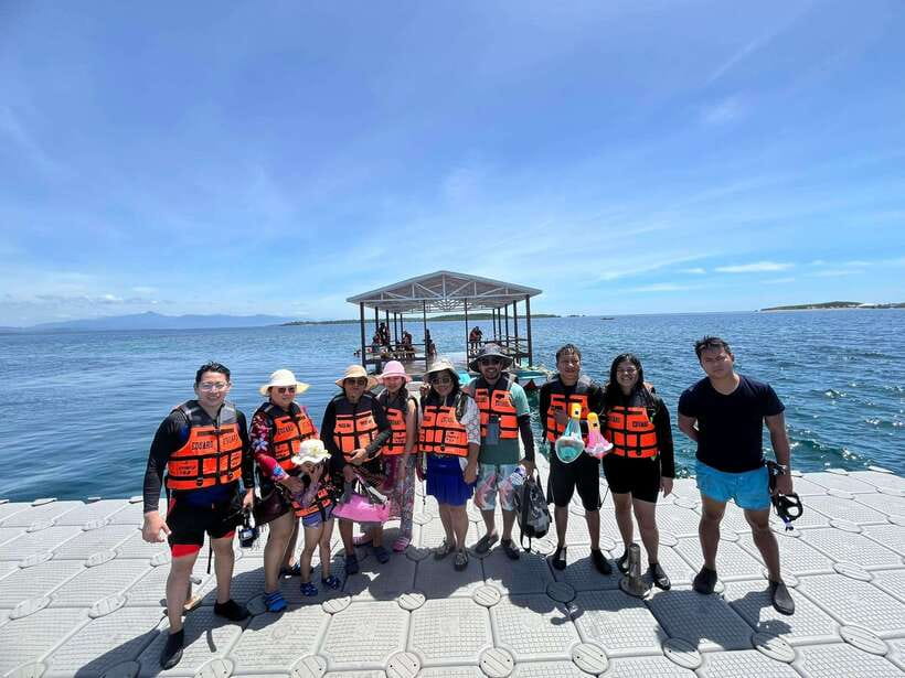 Honda Bay Island: Island Tour with Lunch & Transfer - Key points to know before booking