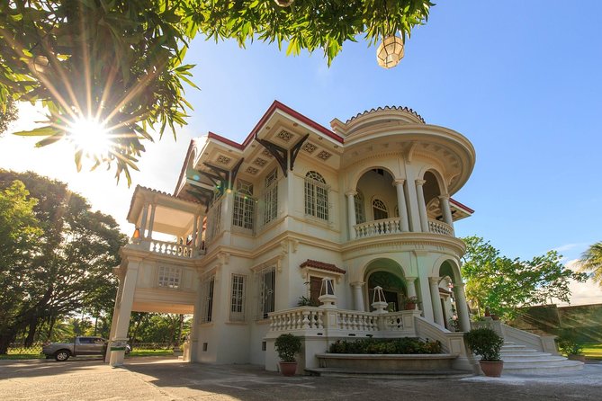 Iloilo City Tour (Garin Farm, Molo Mansion/Church, Vanishing Mansion) - Camiña Balay nga Bato and old Ilonggo domestic life
