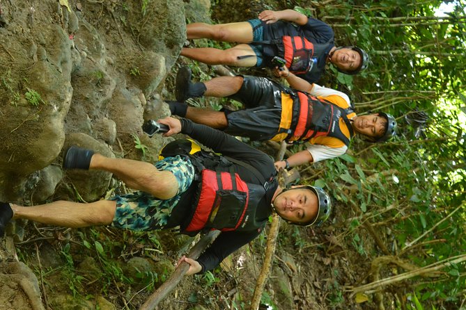 Kawasan Canyoneering Adventure Package from Cebu - Why the group size matters