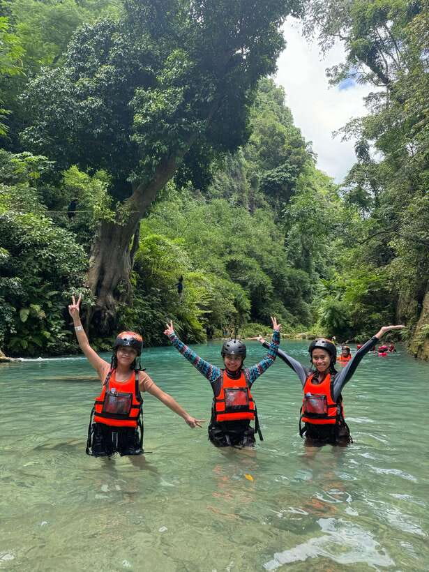Kawasan Falls Canyoneering Adventure – Group Tour Experience - Who should book this experience