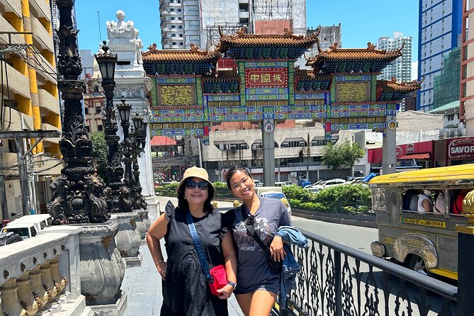 Manila: Binondo Walking Tour ( Oldest Chinatown ) - Walking Through Chinese-Filipino Manila