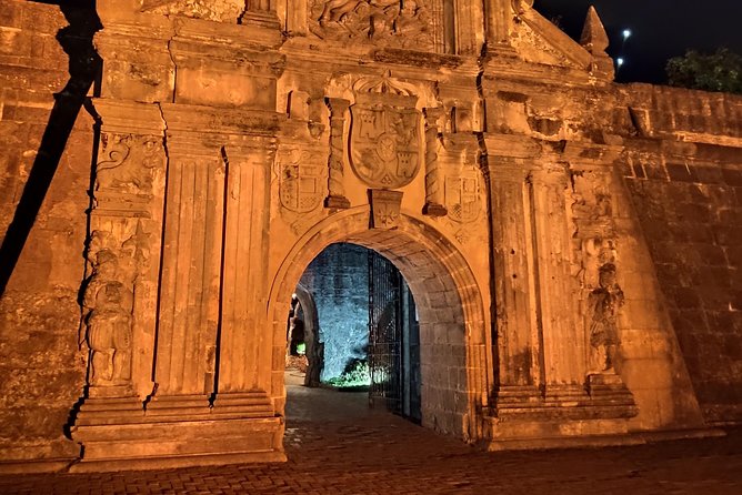 Manila by Night: Discovering City Highlights with Intramuros - Fort Santiago Takes Center Stage
