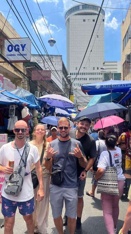 Manila Chinatown Food Tour with Local Guide - Ongpin and Quiapo add variety to the walk