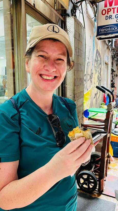 Manila Chinatown Food Tour with Local Guide - Meeting Mari or Tessie inside the cafe
