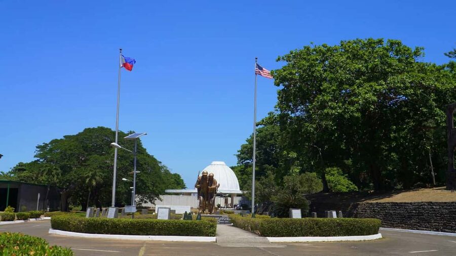 Manila: Corregidor Island Guided Tour w/Hotel Pick up & Drop - Malinta Tunnel and the wartime story