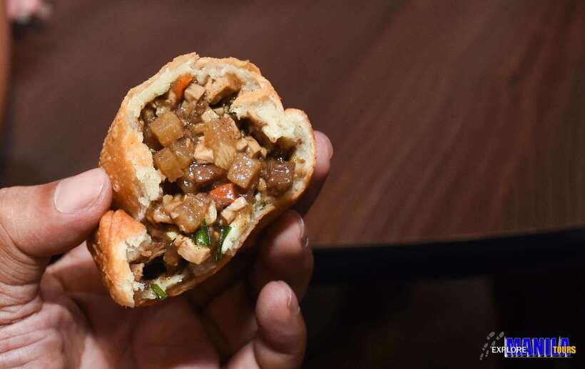 Manila: Guided Food Tour of Binondo with Tastings - Key points at a glance