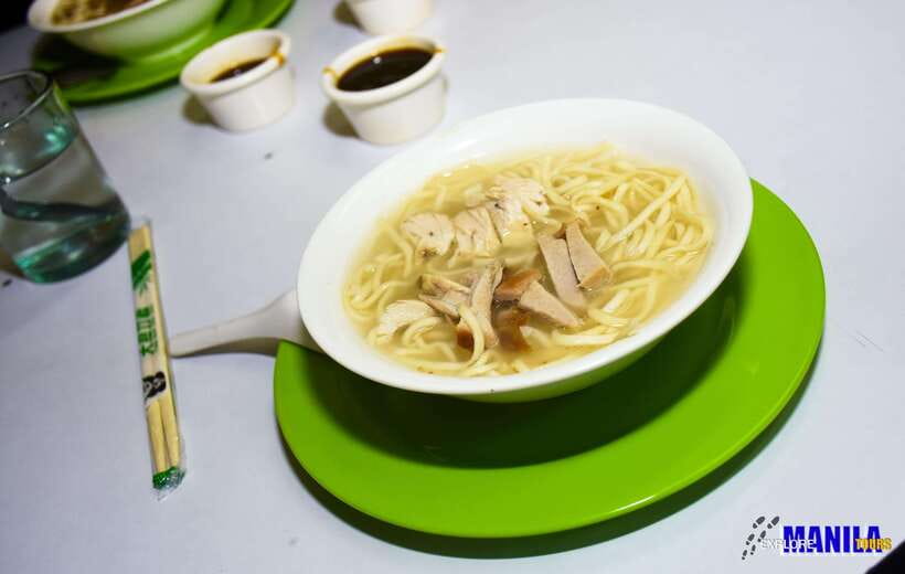 Manila: Guided Food Tour of Binondo with Tastings - Handmade dumplings in a small eatery