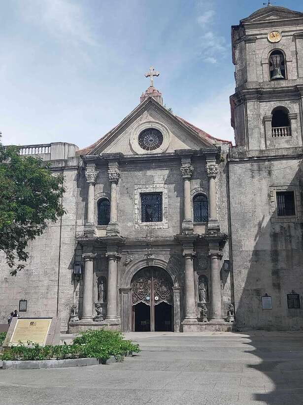 Manila: Intramuros and Chinatown Food Tour with Food Samples - Binondo and the Chinese Filipino food trail