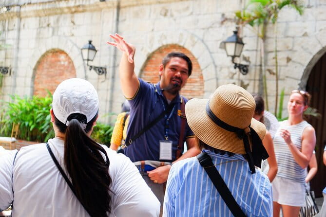 Manila Old & New City Walking Tour With A Guide - Rizal Park and the national story