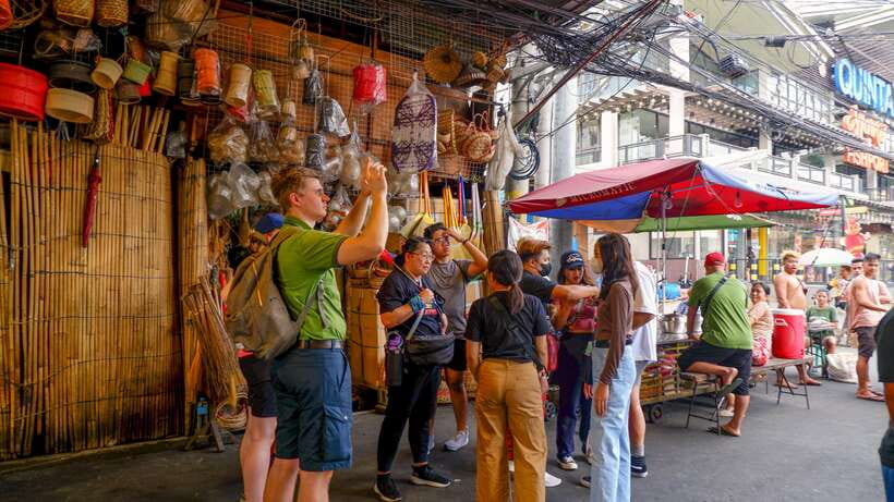 Manila: Sightseeing and Food Walking Tour with Tastings - Riding local transport toward Intramuros