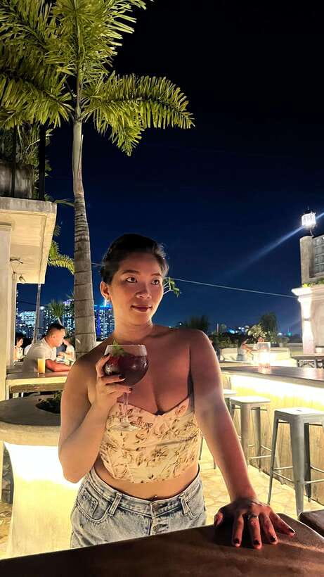Manila Ultimate Nightlife Pub Crawl - Photos, languages, and group atmosphere