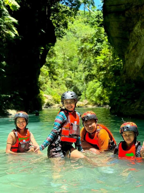 Moalboal: Sardine Run Snorkeling & Kawasan Canyoneering - Lunch in Badian after the water activities