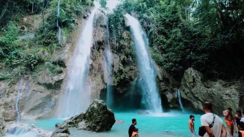 Oslob: Whale Sharks, Inambakan Falls & Moalboal Sardines - Snorkeling through Moalboal’s sardine run