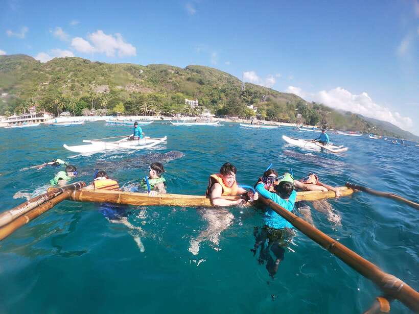 Oslob: Whaleshark Swimming, Tumalog Falls & Sumilon Island - Breakfast and the value of a flexible schedule