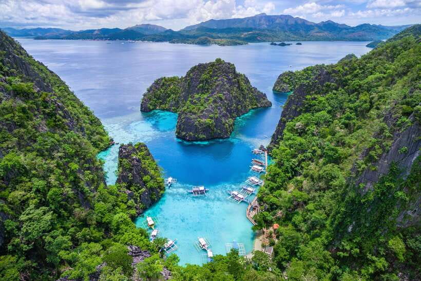 Palawan: Coron Island Super Ultimate Private Tour - Kayangan Lake brings the famous Coron view