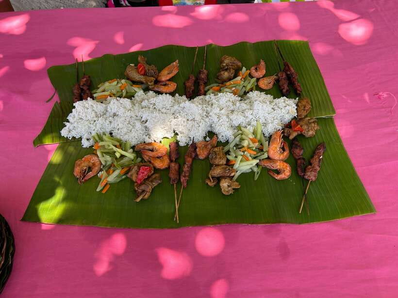Pamilacan island: Dolphins, snorkel, lunch and walking tour - Small details that make the day easier