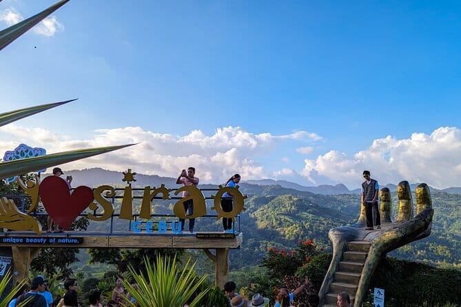 Panoramic View of Cebu and Dinner with Night View - Cebu’s hilltops in one afternoon