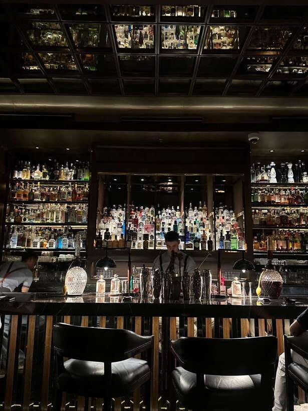 Poblacion Makati Bar Hopping Experience - Who Will Enjoy This Experience Most