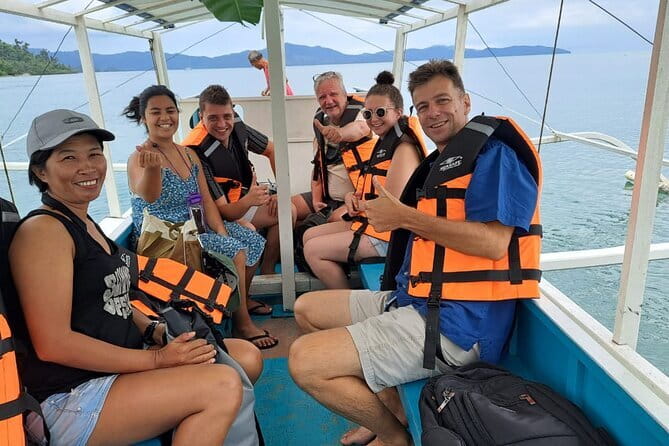 Port Barton Island Hopping - Seaplane Transfer FR Puerto Princesa - Maxima Island and the first hour on the water