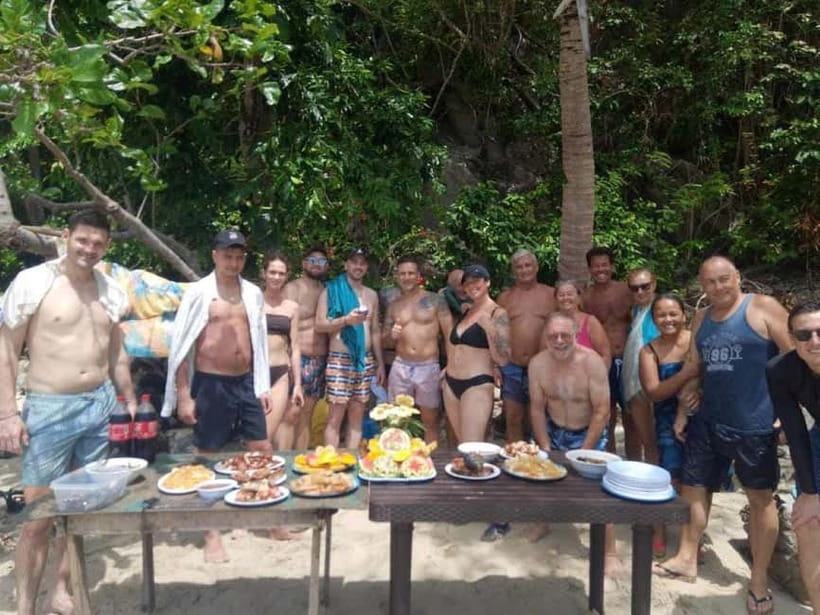 Port Barton: Island Hopping with Lunch,Hotel Transfer & Fees - Twin Peaks Reef starts the snorkeling