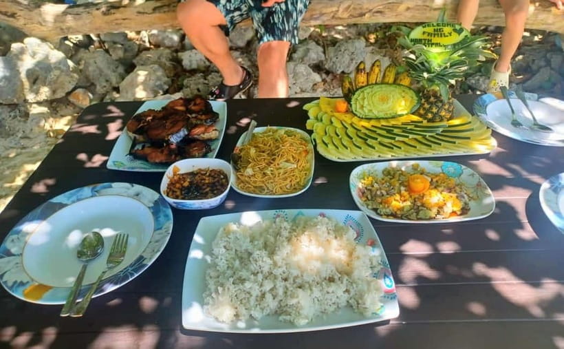 Port Barton: Island Hopping with Lunch,Hotel Transfer & Fees - Maxima Island is the quiet beach break