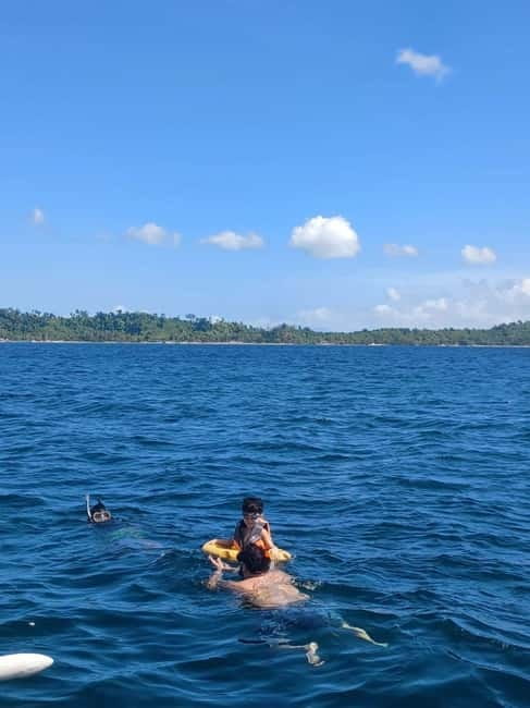 Port Barton: Island Hopping with Lunch,Hotel Transfer & Fees - Paradise Island closes the route at an easy pace