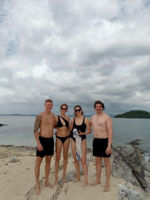 Port Barton: Island Hopping with Lunch,Hotel Transfer & Fees - Starfish Island adds a memorable shallow-water stop