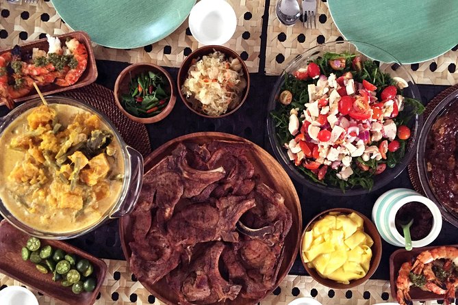 Private Filipino cooking class in a local Manila Home - A Filipino meal begins in Isi’s garden