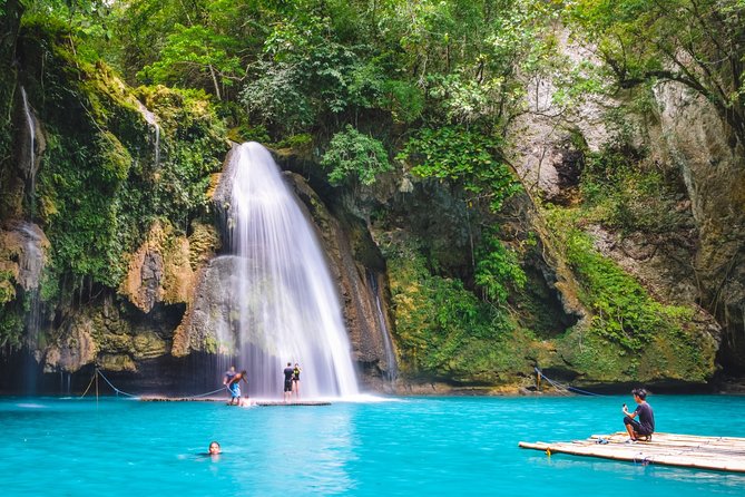 Private Kawasan Falls and Osmena Peak Day Trip from Cebu City - Kawasan Falls: a short walk to cool water