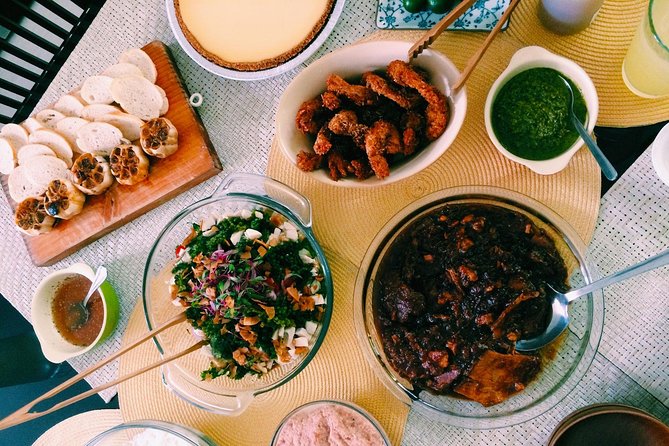 Private Market Tour and Filipino Cooking Class in Manila with Isi - What the private format adds