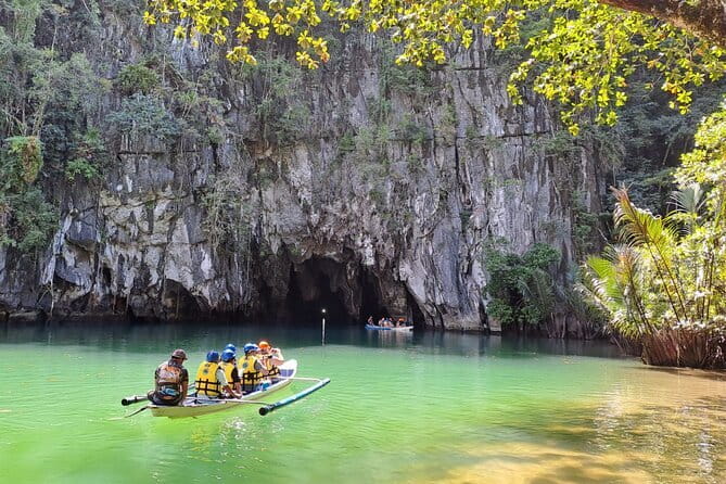 Private Underground River Tour In Puerto Princesa - Lunch, headsets, and what the $600 price covers