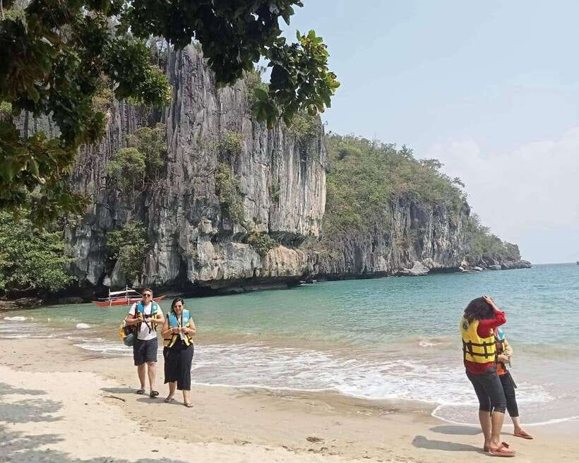 Puerto Princesa in 4 days: Tours package with optional hotel - Day two: the Underground River excursion